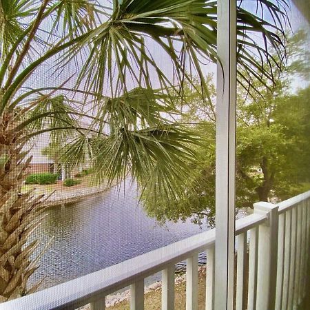 נורת' מירטל ביץ' Lakefront Condo W Huge Waterfront Pool Hot Tub מראה חיצוני תמונה
