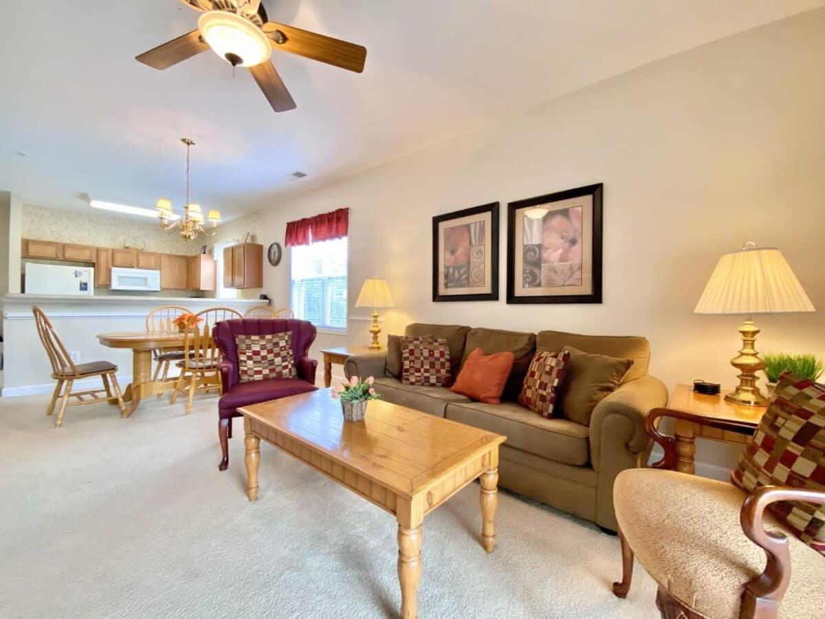 נורת' מירטל ביץ' Lakefront Condo W Huge Waterfront Pool Hot Tub מראה חיצוני תמונה
